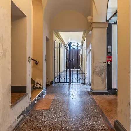 Housmart Moline 20 *