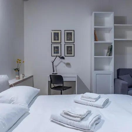 Housmart Moline 20 ボローニャ