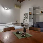 Housmart Moline 20 Apartment Bologna